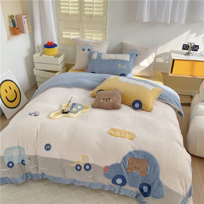 91家纺网 家纺一手货源 找家纺 星野2022新款高克重全消光秋冬绒牛奶绒四件套 小熊巴士