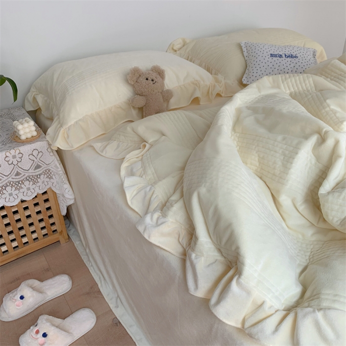 91家纺网 家纺一手货源 找家纺 六巷胡同 2022新款韩国博主同款婴儿绒四件套 奶油黄