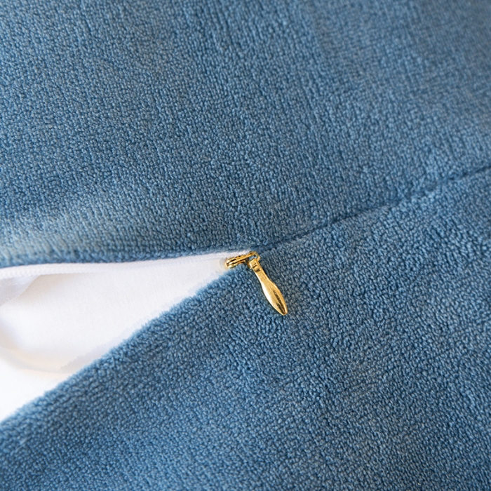 91家纺网 家纺一手货源 找家纺 吾秀家居 2022新款羽毛刺绣雕花绒四件套 羽毛绒蓝