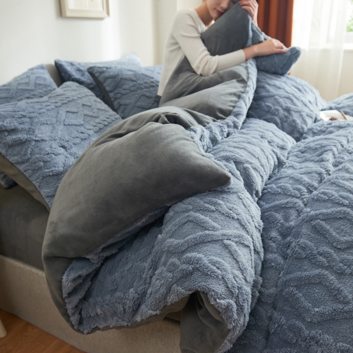 91家纺网 家纺一手货源 找家纺 吾秀家居 2022新款舒棉绒提花四件套 舒棉绒蓝灰