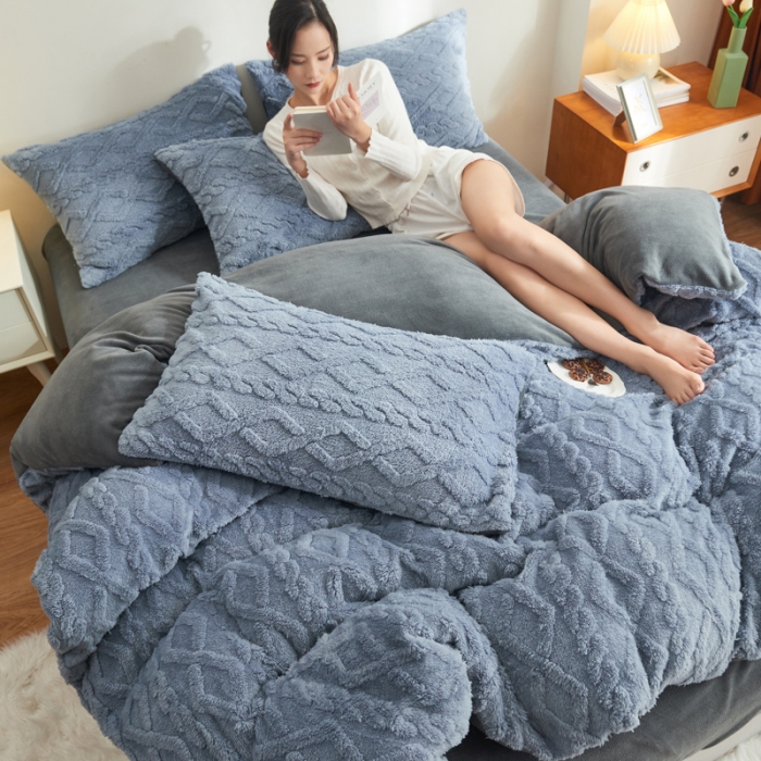 91家纺网 家纺一手货源 找家纺 吾秀家居 2022新款舒棉绒提花四件套 舒棉绒蓝灰