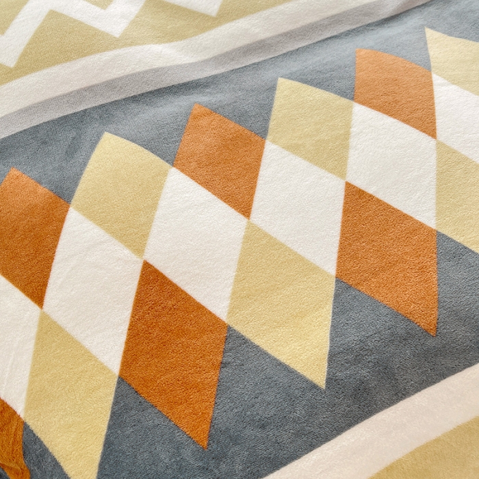 91家纺网 家纺一手货源 找家纺 慕尚 2022新款牛奶绒保暖单被套 古雅