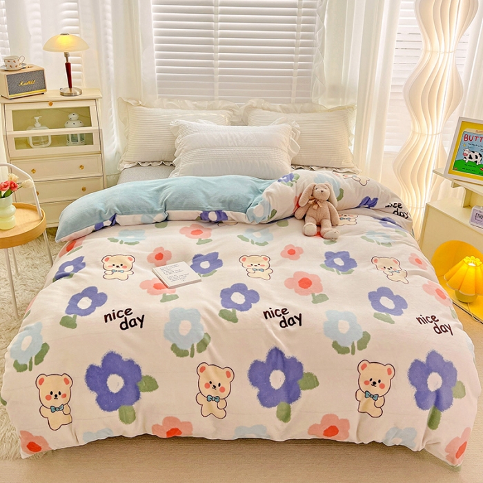 91家纺网 家纺一手货源 找家纺 慕尚 2022新款牛奶绒保暖单被套 小太熊