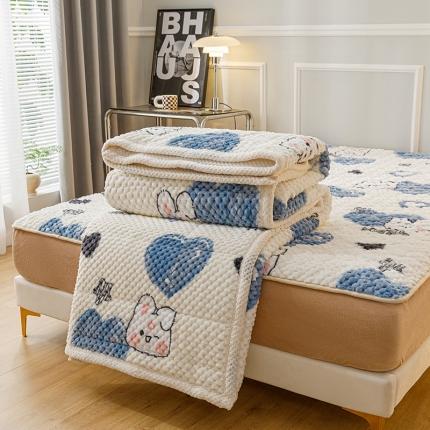 91家纺网 家纺一手货源 找家纺 摩妮卡 2025新款提花豆豆绒三层毛毯 兔小宝