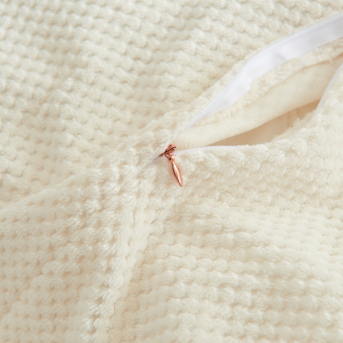 91家纺网 家纺一手货源 找家纺 吾秀家居 2022新款贝贝绒双层舒棉毯 舒棉毯湖兰