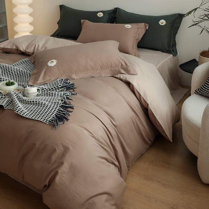 91家纺网 家纺一手货源 找家纺 （总）沐白家纺 2022精梳火山全棉小磨毛纯色系列四件套