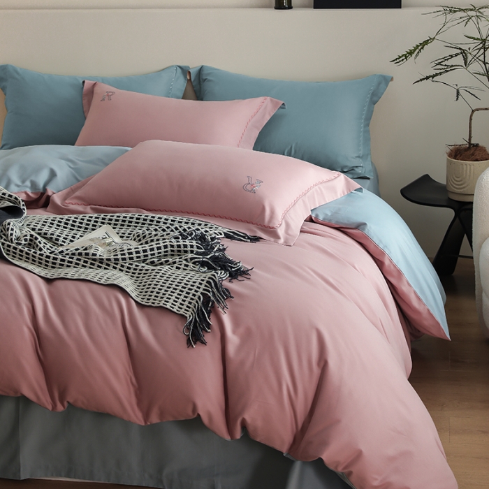 91家纺网 家纺一手货源 找家纺 沐白家纺 2022精梳火山全棉小磨毛纯色系列四件套 浅香紫丨黛水蓝