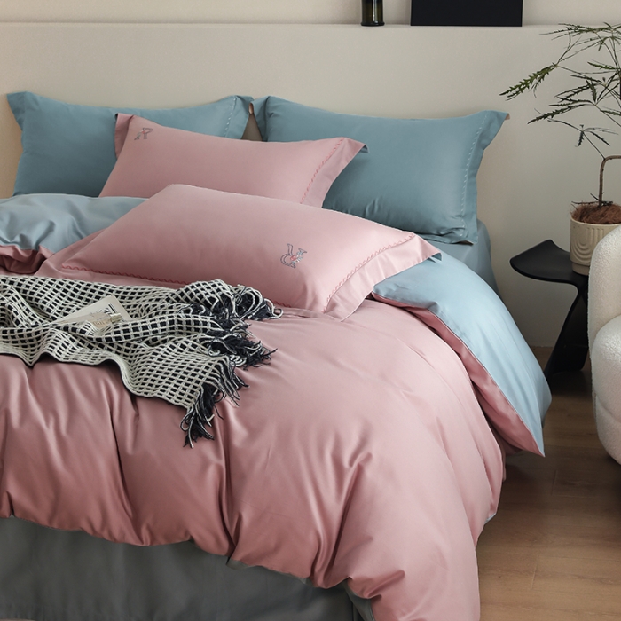 91家纺网 家纺一手货源 找家纺 沐白家纺 2022精梳火山全棉小磨毛纯色系列四件套 浅香紫丨黛水蓝