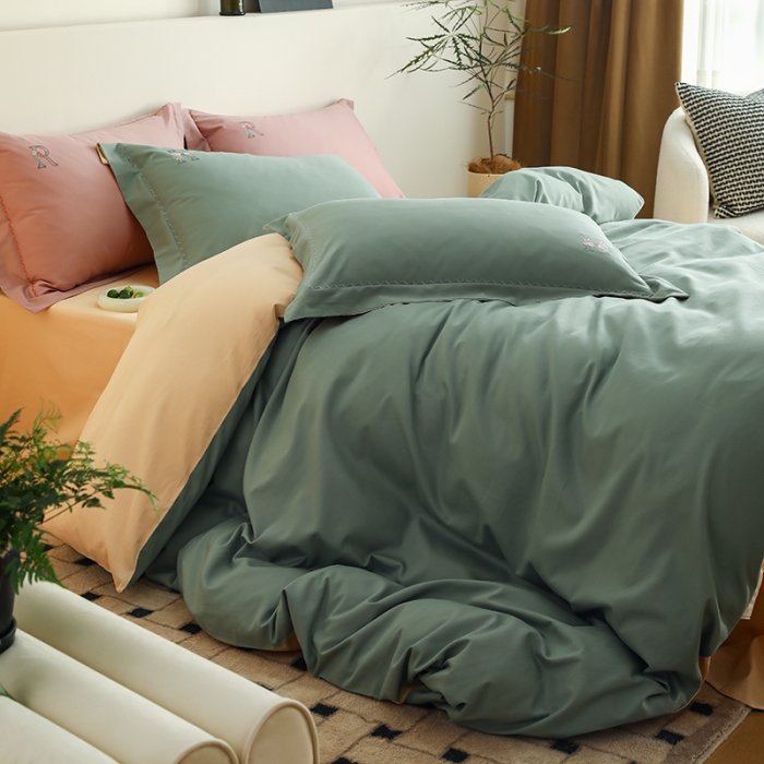 91家纺网 家纺一手货源 找家纺 沐白家纺 2022精梳火山全棉小磨毛纯色系列四件套 松风绿丨闪耀黄