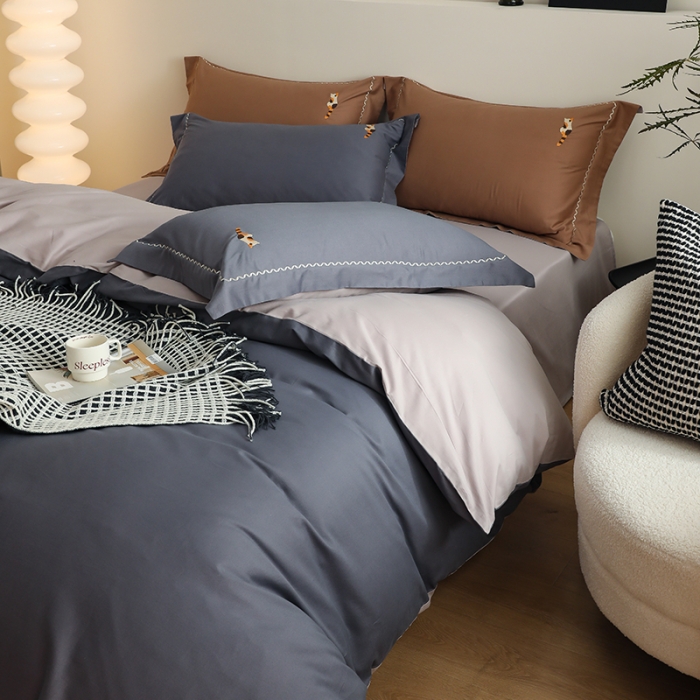 91家纺网 家纺一手货源 找家纺 沐白家纺 2022精梳火山全棉小磨毛纯色系列四件套 钛金灰丨苏木灰