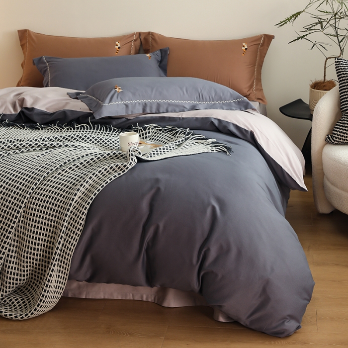 91家纺网 家纺一手货源 找家纺 沐白家纺 2022精梳火山全棉小磨毛纯色系列四件套 钛金灰丨苏木灰