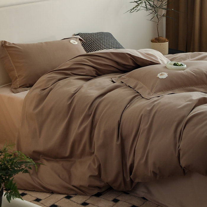 91家纺网 家纺一手货源 找家纺 沐白家纺 2022精梳火山全棉小磨毛纯色系列-单品被套 百草棕丨鱼肚白