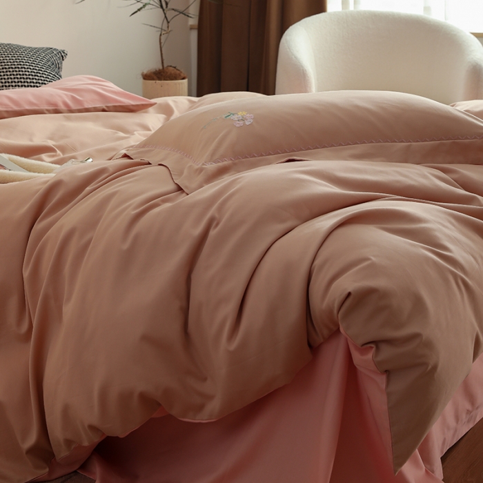 91家纺网 家纺一手货源 找家纺 沐白家纺 2022精梳火山全棉小磨毛纯色系列-单品被套 奶油咖丨初恋粉