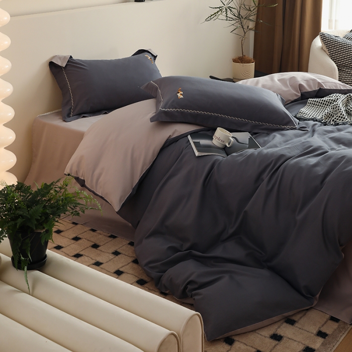 91家纺网 家纺一手货源 找家纺 沐白家纺 2022精梳火山全棉小磨毛纯色系列-单品被套 钛金灰丨苏木灰