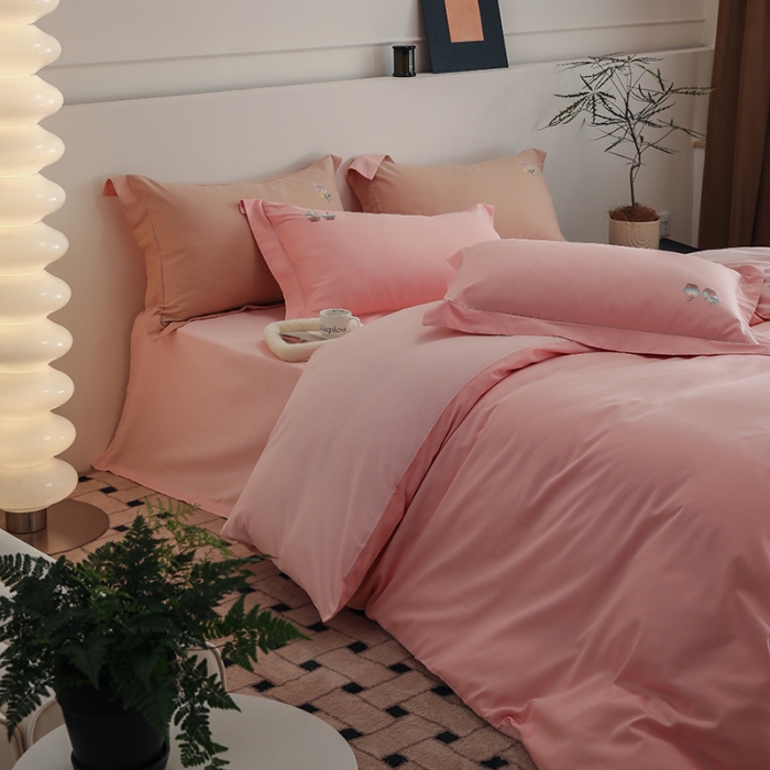 91家纺网 家纺一手货源 找家纺 沐白家纺 2022精梳火山全棉小磨毛纯色系列-单品被套 樱草粉丨初恋粉