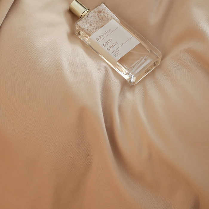 91家纺网 家纺一手货源 找家纺 沐白家纺 2022精梳火山全棉小磨毛纯色系列-单品被套 鱼肚白