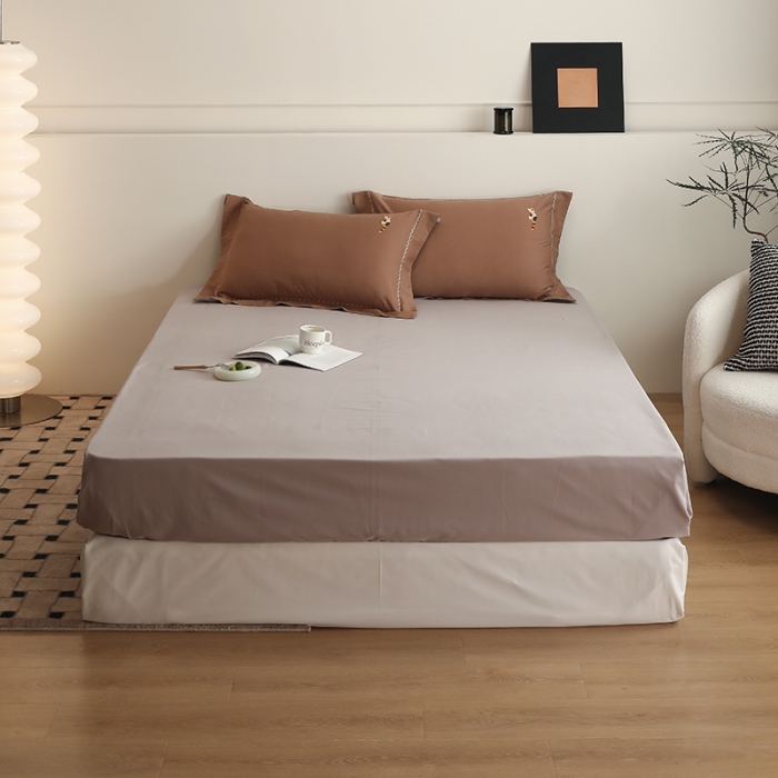 91家纺网 家纺一手货源 找家纺 沐白家纺 2022精梳火山全棉小磨毛纯色系列-单品床笠 苏木灰