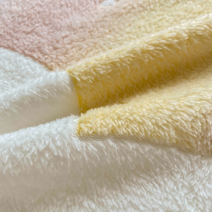 91家纺网 家纺一手货源 找家纺 慕尚 2022新款加厚保暖雪花绒床笠 梦幻彩虹