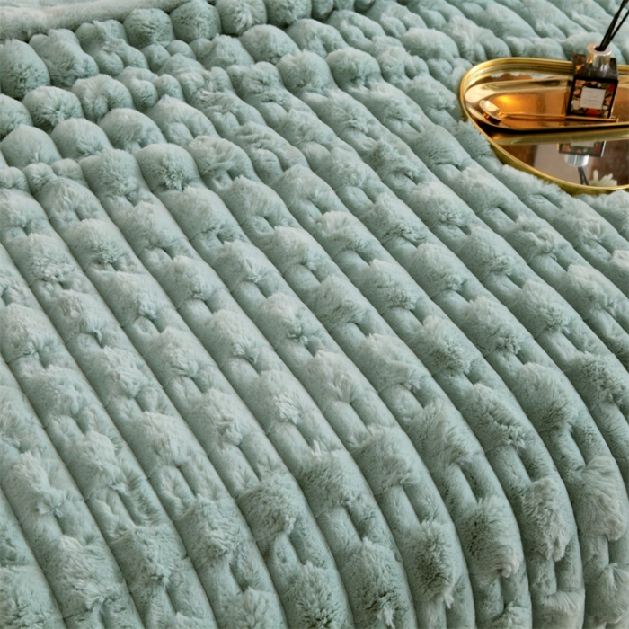 91家纺网 家纺一手货源 找家纺 凯轩 仿裘皮伴侣毛毯毯子 伴侣  灰绿