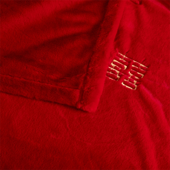 91家纺网 家纺一手货源 找家纺 凯轩 2024新款精品绣花仿兔绒毛毯毯子 喜气生辉