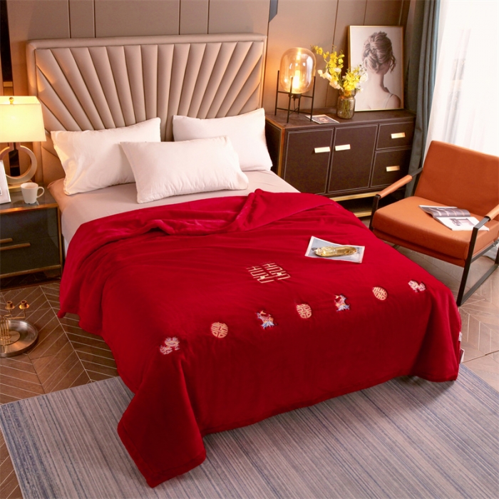 91家纺网 家纺一手货源 找家纺 凯轩 2024新款精品绣花仿兔绒毛毯毯子 百年好合