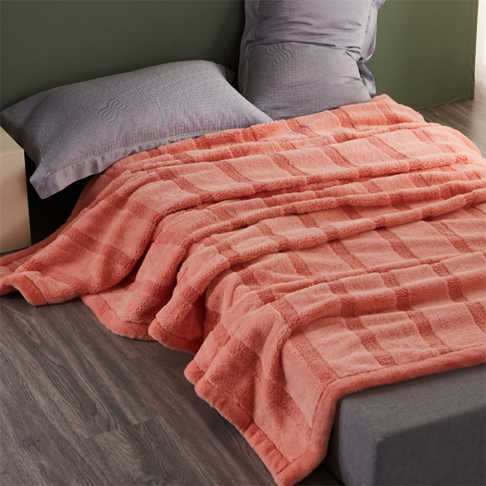 91家纺网 家纺一手货源 找家纺 凯轩 摩登仿羊绒毛毯毯子 豆沙
