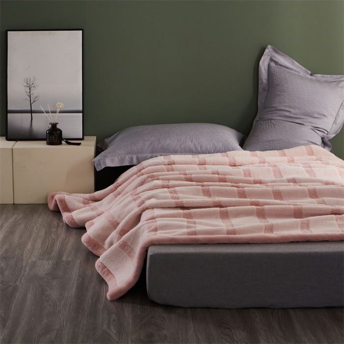 91家纺网 家纺一手货源 找家纺 凯轩 摩登仿羊绒毛毯毯子 粉色