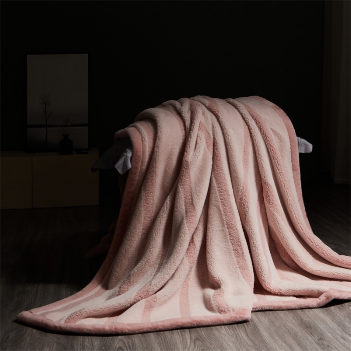 91家纺网 家纺一手货源 找家纺 凯轩 摩登仿羊绒毛毯毯子 粉色
