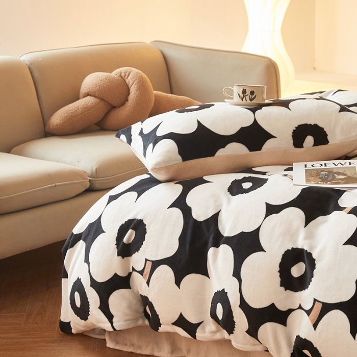 91家纺网 家纺一手货源 找家纺 怡家居 2022秋冬高克重牛奶绒印花四件套 艾西