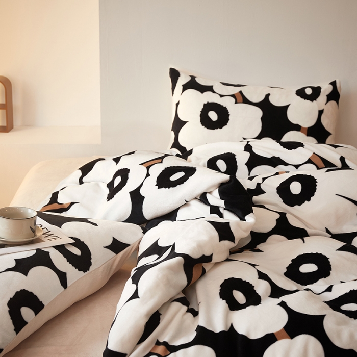 91家纺网 家纺一手货源 找家纺 怡家居 2022秋冬高克重牛奶绒印花四件套 艾西