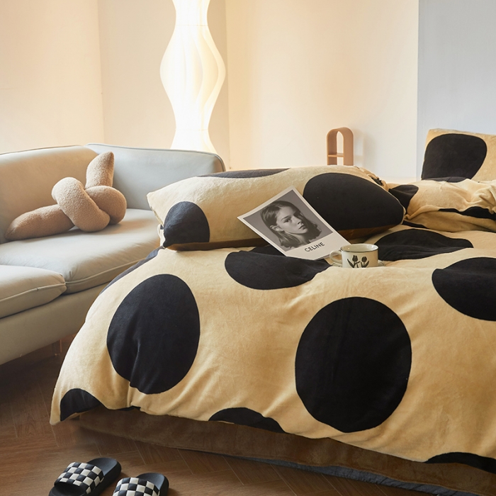 91家纺网 家纺一手货源 找家纺 怡家居 2022秋冬高克重牛奶绒印花四件套 波波奶茶