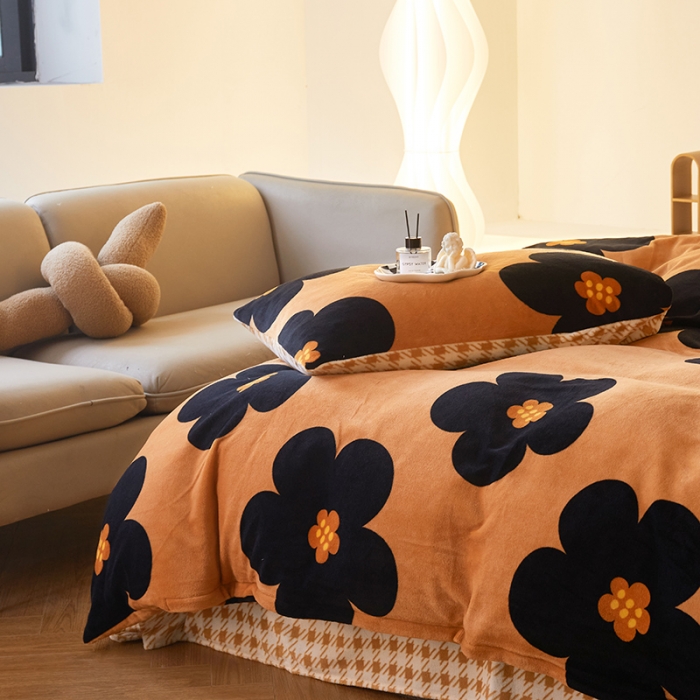 91家纺网 家纺一手货源 找家纺 怡家居 2022秋冬高克重牛奶绒印花四件套 花颜