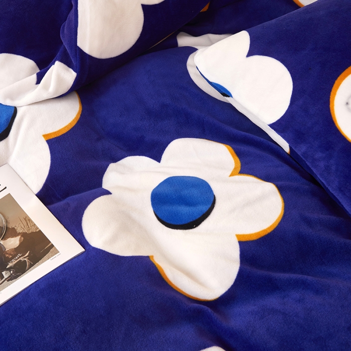 91家纺网 家纺一手货源 找家纺 怡家居 2022秋冬高克重牛奶绒印花四件套 蓝图