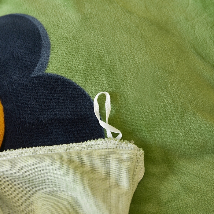 91家纺网 家纺一手货源 找家纺 怡家居 2022秋冬高克重牛奶绒印花四件套 绿野