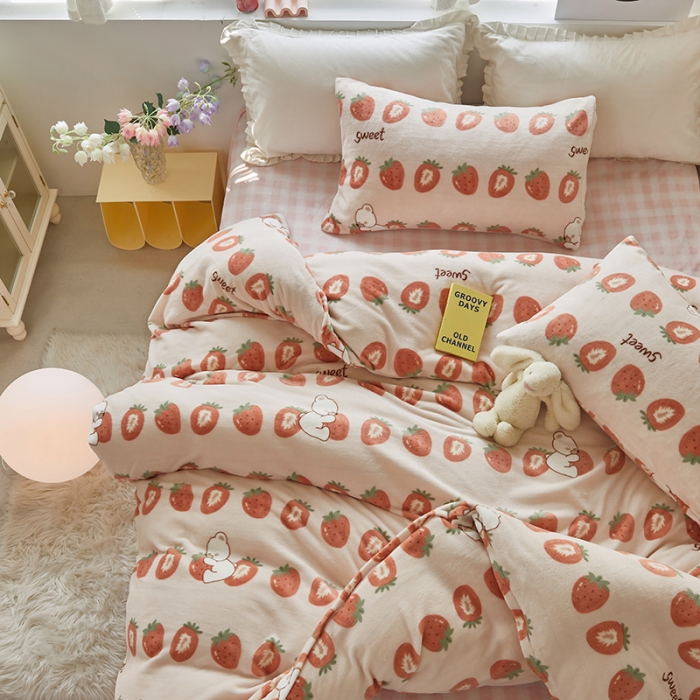 91家纺网 家纺一手货源 找家纺 怡家居 2022秋冬高克重牛奶绒印花四件套 甜蜜蜜