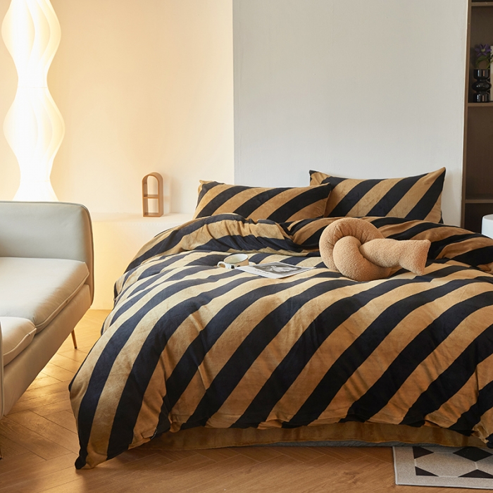 91家纺网 家纺一手货源 找家纺 怡家居 2022秋冬高克重牛奶绒印花四件套 西西里