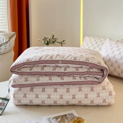 91家纺网 家纺一手货源 找家纺 （总）匠心 2022新款立体暖绒大豆冬被