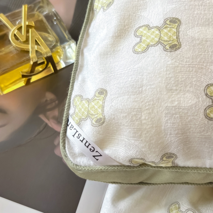 91家纺网 家纺一手货源 找家纺 匠心 2022新款立体暖绒大豆冬被 布朗熊-浅绿