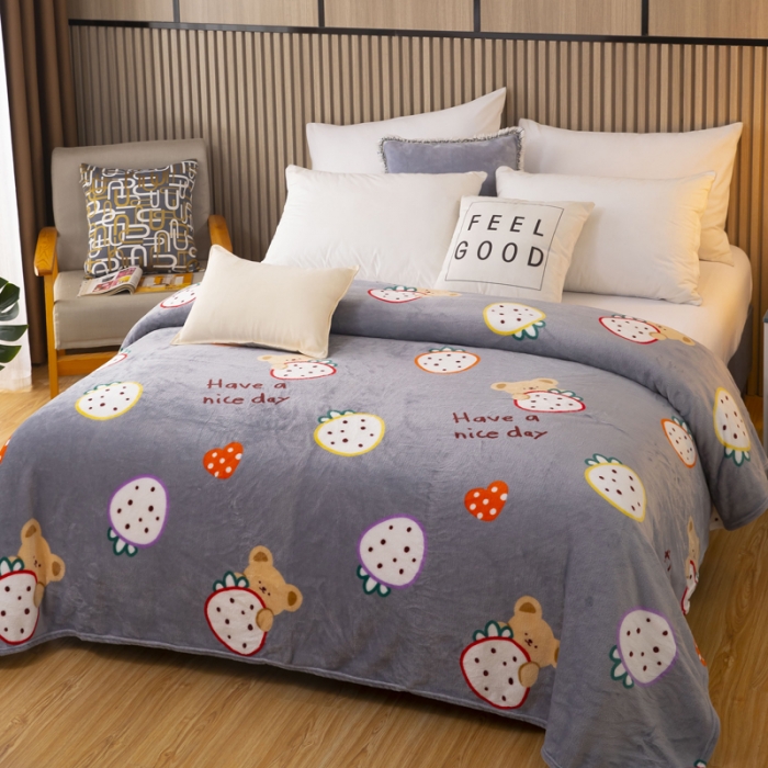 91家纺网 家纺一手货源 找家纺 侨鑫2022新款法兰绒多功能毛毯 水果乐园