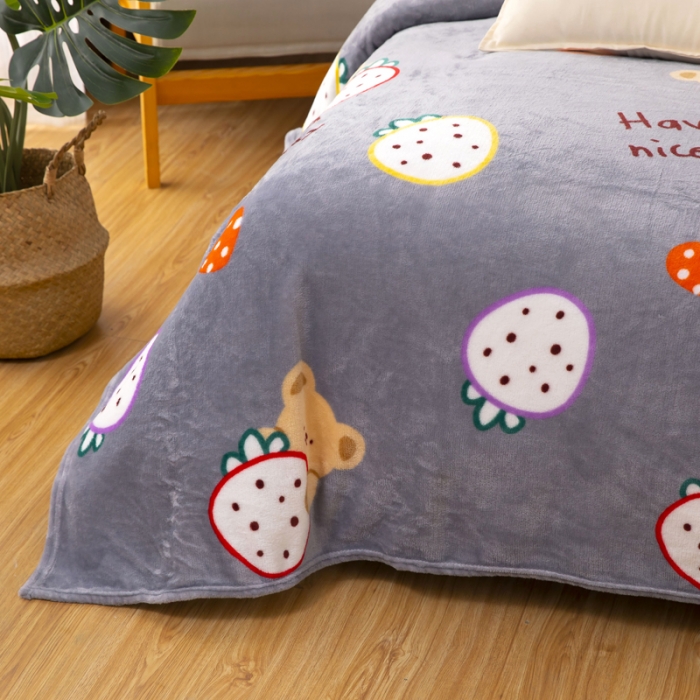 91家纺网 家纺一手货源 找家纺 侨鑫2022新款法兰绒多功能毛毯 水果乐园