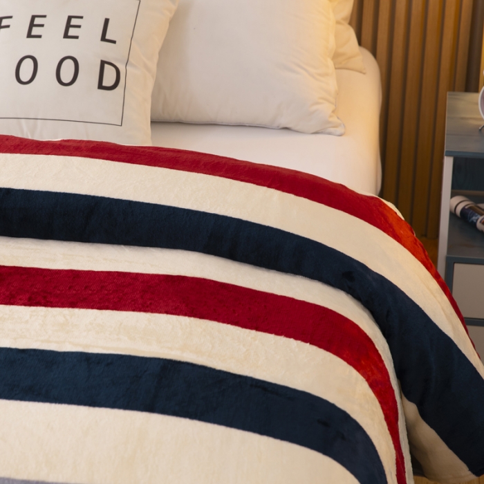 91家纺网 家纺一手货源 找家纺 侨鑫2022新款法兰绒多功能毛毯 裸婚时代