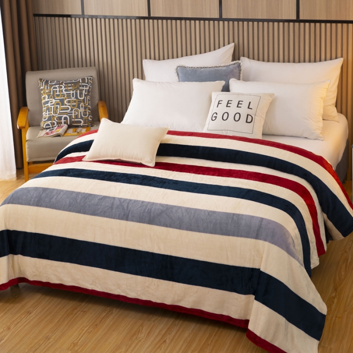 91家纺网 家纺一手货源 找家纺 侨鑫2022新款法兰绒多功能毛毯 裸婚时代