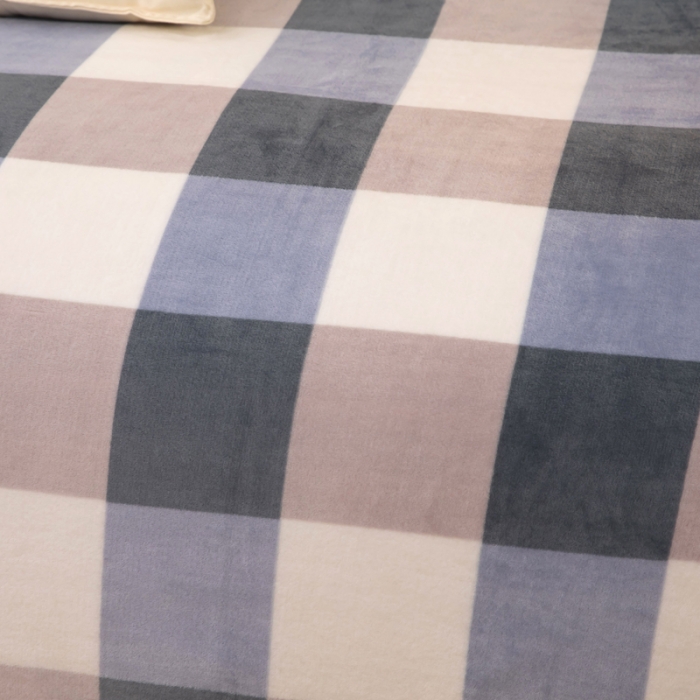 91家纺网 家纺一手货源 找家纺 侨鑫2022新款法兰绒多功能毛毯 灰格