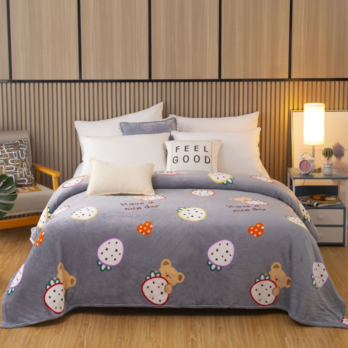 91家纺网 家纺一手货源 找家纺 侨鑫2022新款法兰绒多功能毛毯 水果乐园