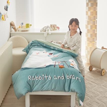 91家纺网 家纺一手货源 找家纺 （总）温宁 2022新款A类母婴级大版儿童豆豆可拆冬被子被芯