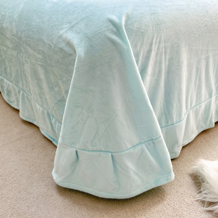 91家纺网 家纺一手货源 找家纺 淑女公社22秋冬新款豆豆绒牛奶绒兔毛花边蝴蝶结款四件套海洋蓝