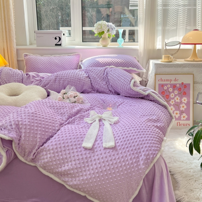 91家纺网 家纺一手货源 找家纺 淑女公社22秋冬新款豆豆绒牛奶绒兔毛花边蝴蝶结款四件套魅力紫