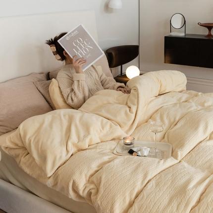 寐眠 2022新款牛奶绒剪花四件套 泡芙米