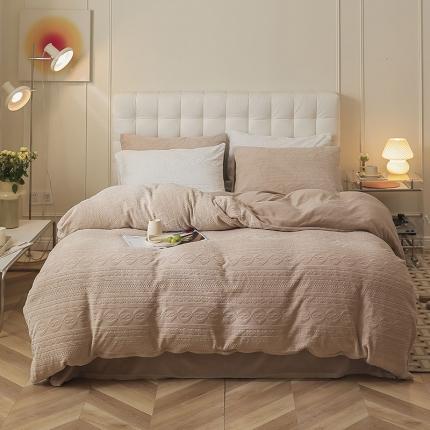 91家纺网 家纺一手货源 找家纺 寐眠 2022新款牛奶绒剪花四件套 优雅咖