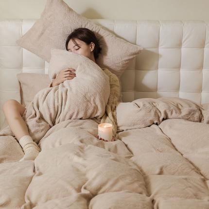 寐眠 2022新款牛奶绒剪花四件套 优雅咖